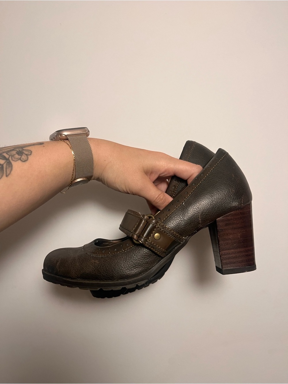 Classic Mary Jane Block Heel Pumps in Dark Brown - Sonoma (Y2K)